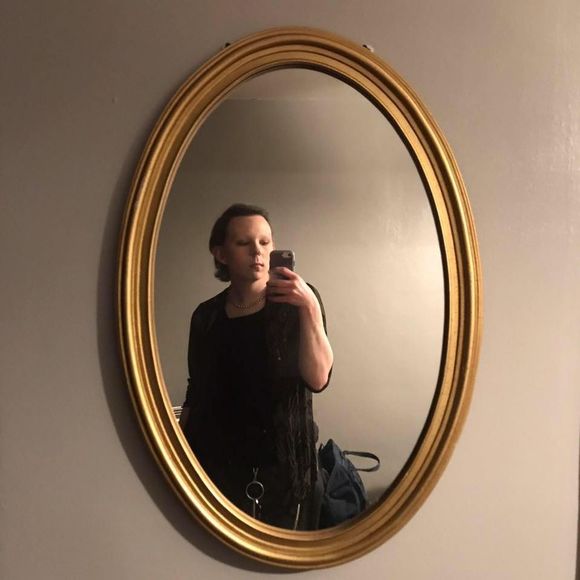 Meet your Posher, Calvin - Picture 1 of 1